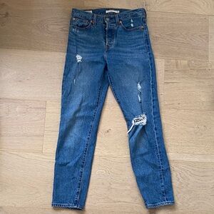 Distressed Blue Women's Jeans Levi’s